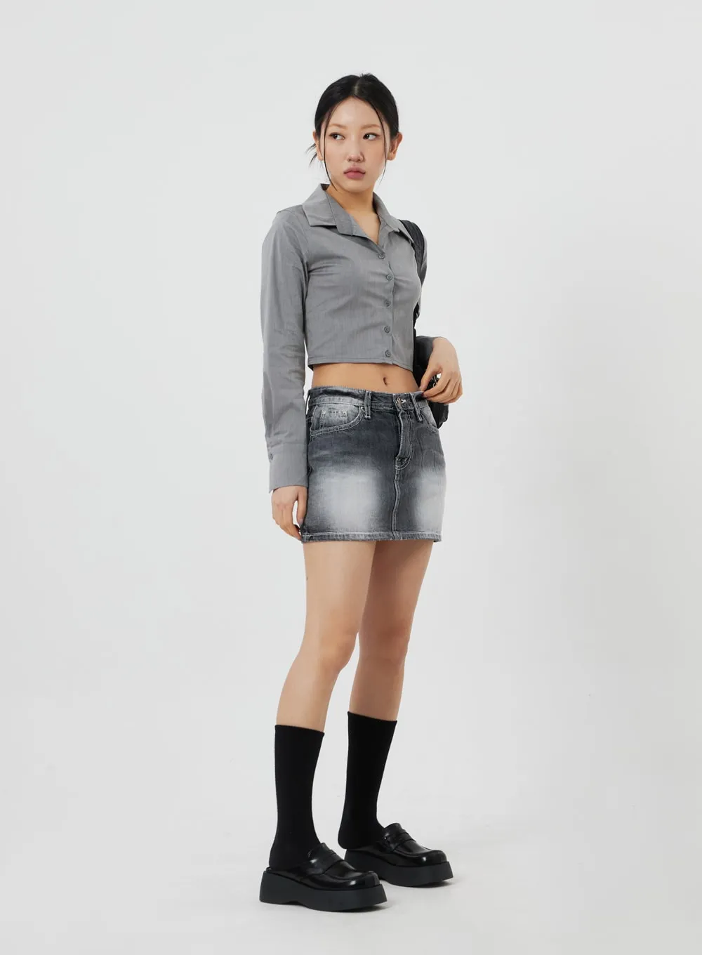 Button Cropped Shirt CF324