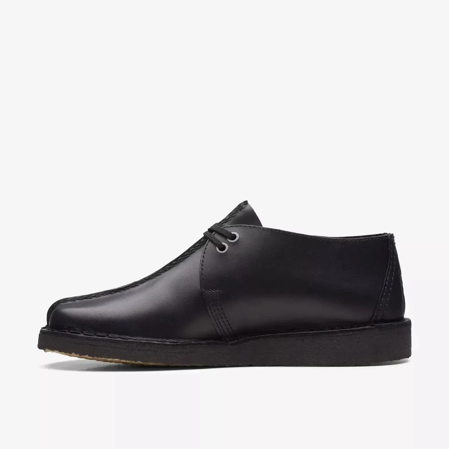 Clarks Desert Trek Leather – Iconic Style & Unmatched Comfort