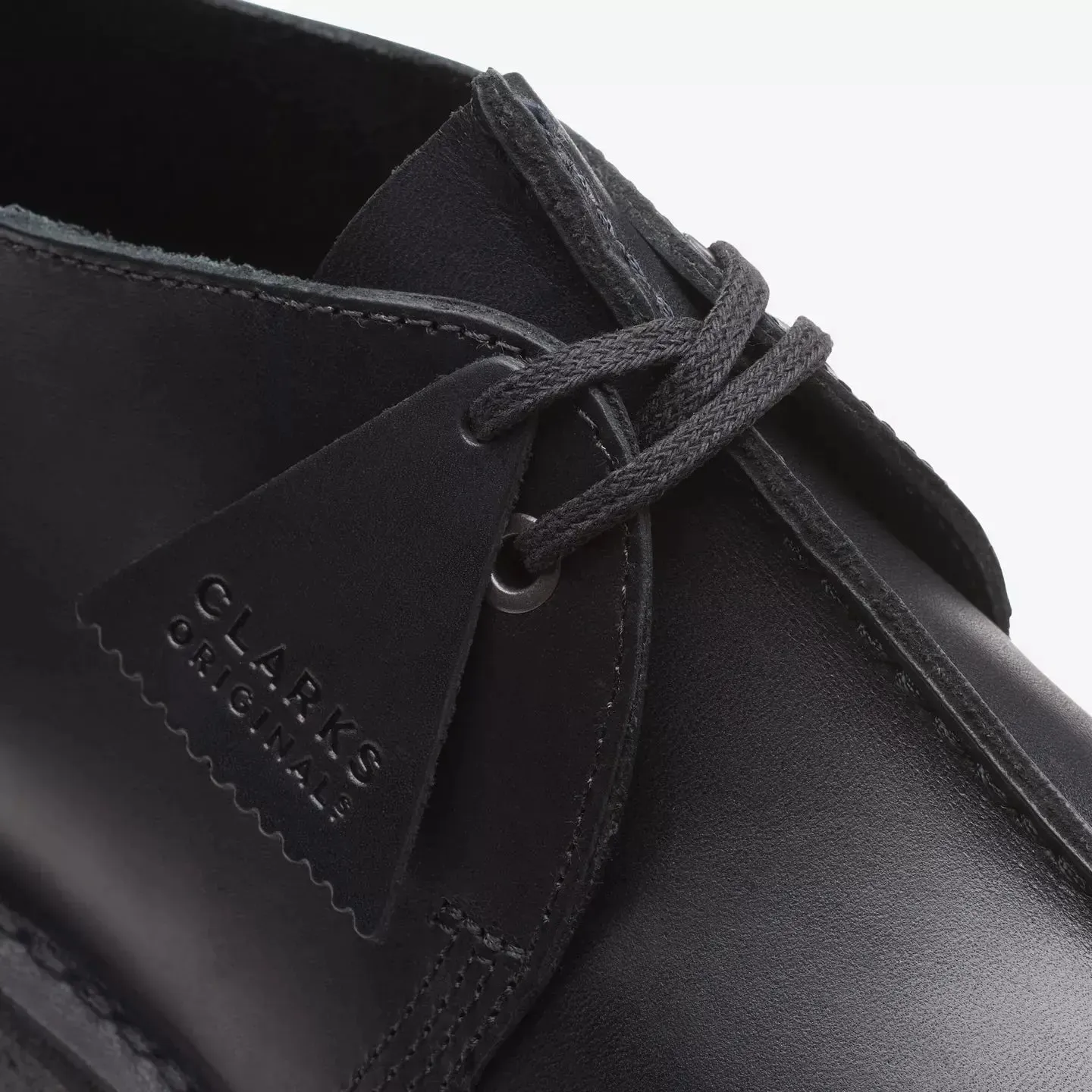 Clarks Desert Trek Leather – Iconic Style & Unmatched Comfort