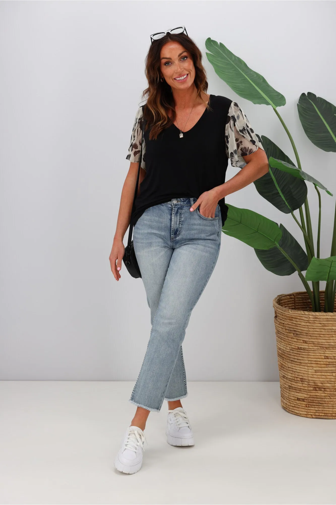 Gloss by Shine On Millen Contrast Sleeve Top Black Abstract Print