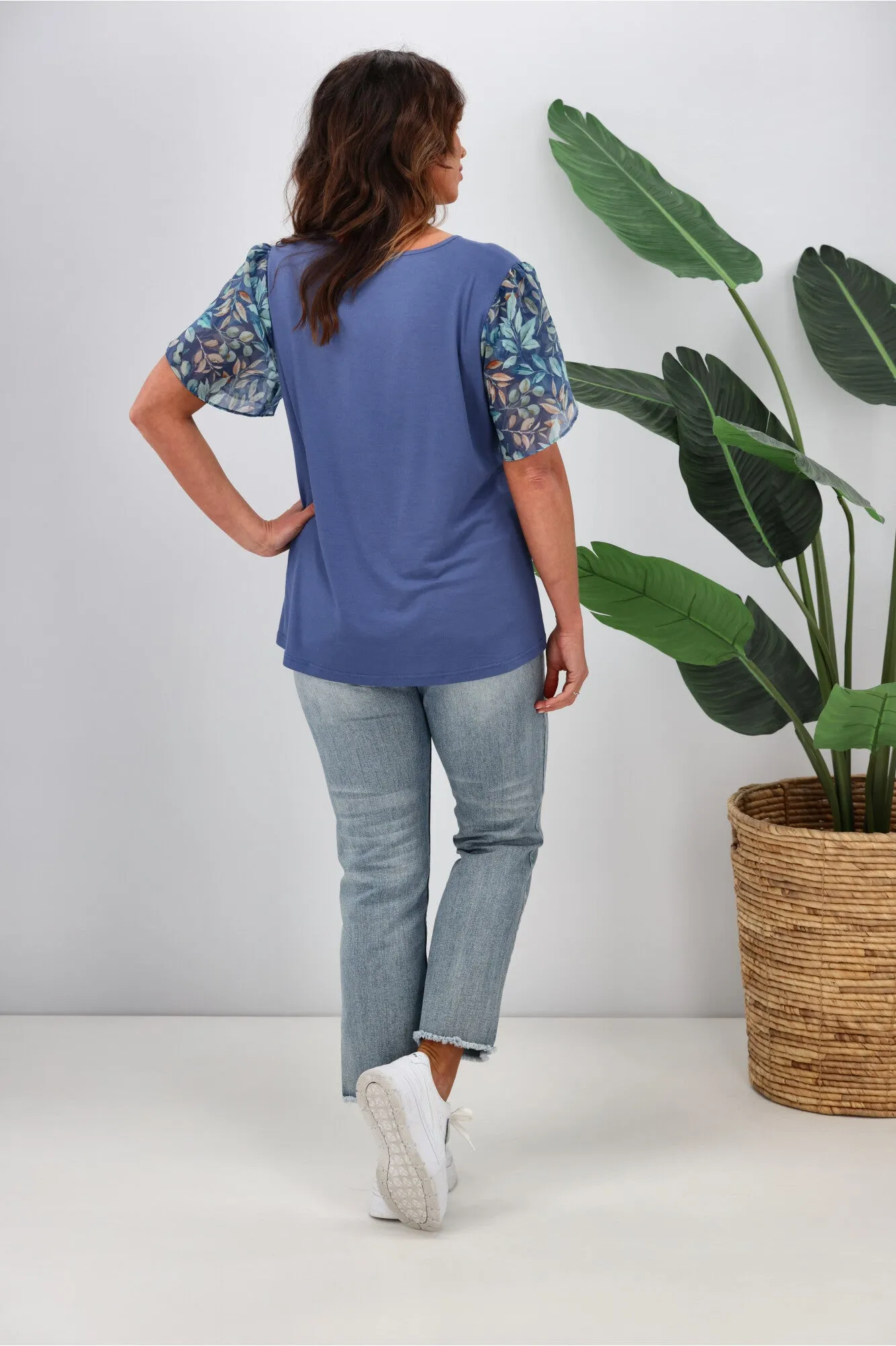 Gloss by Shine On Millen Contrast Sleeve Top  Midnight Leaf Print