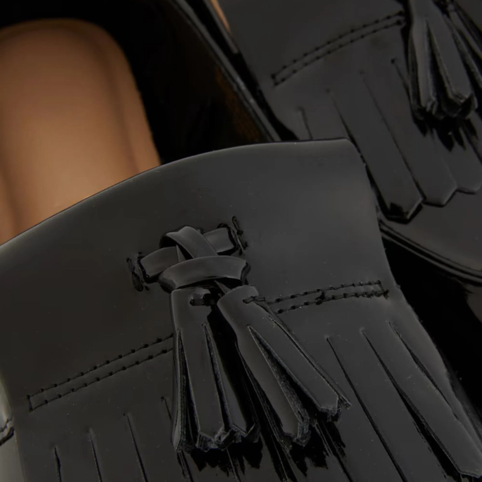 Handmade Custom Black Patent Leather Women Moccassion