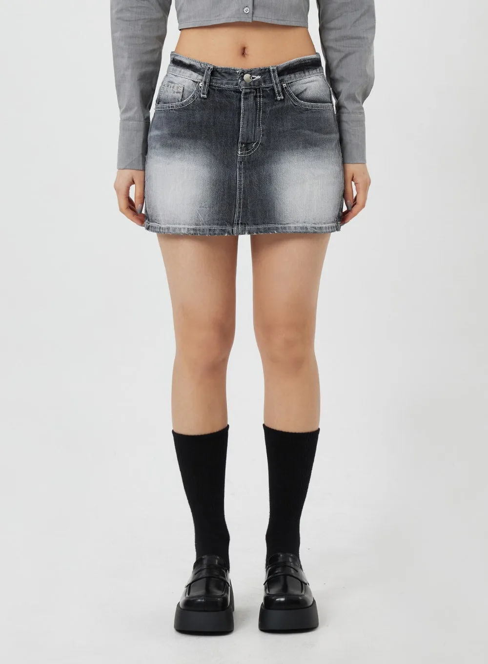 Mid-Rise Denim Mini Skirt CF327