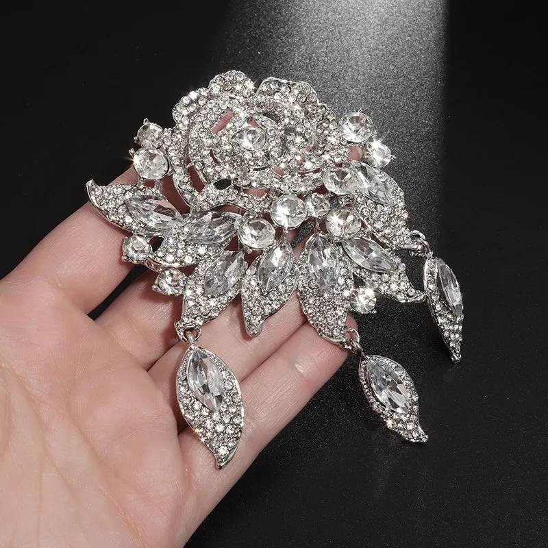 Mümine Rhinestone Brooch Pin