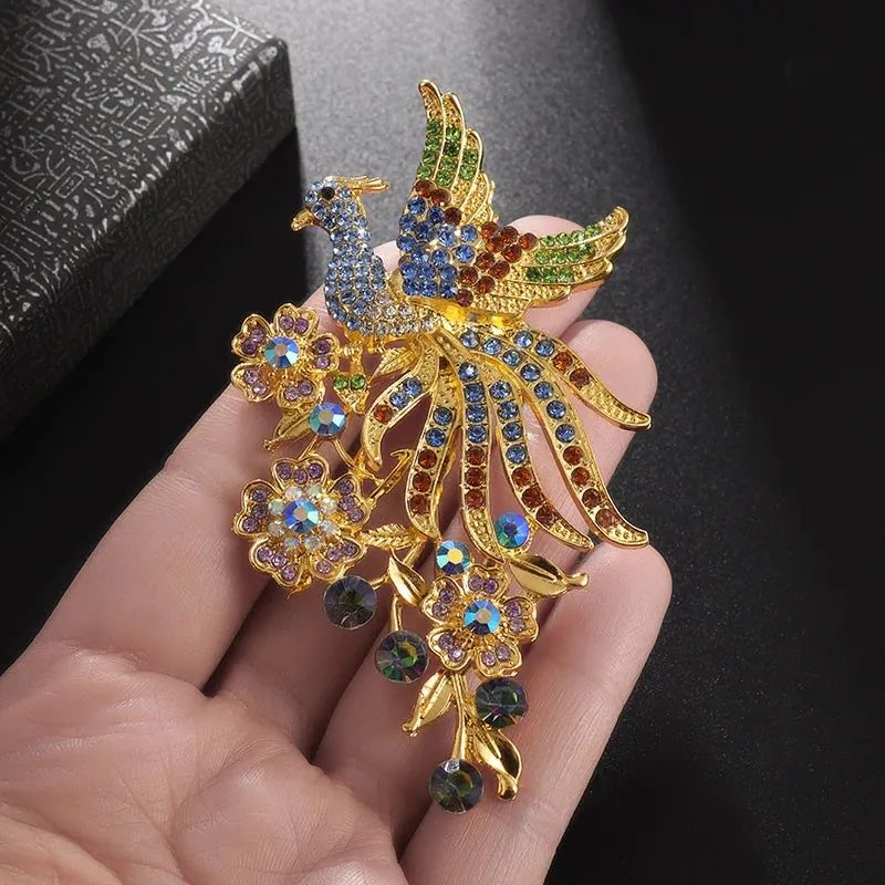 Mümine Rhinestone Brooch Pin