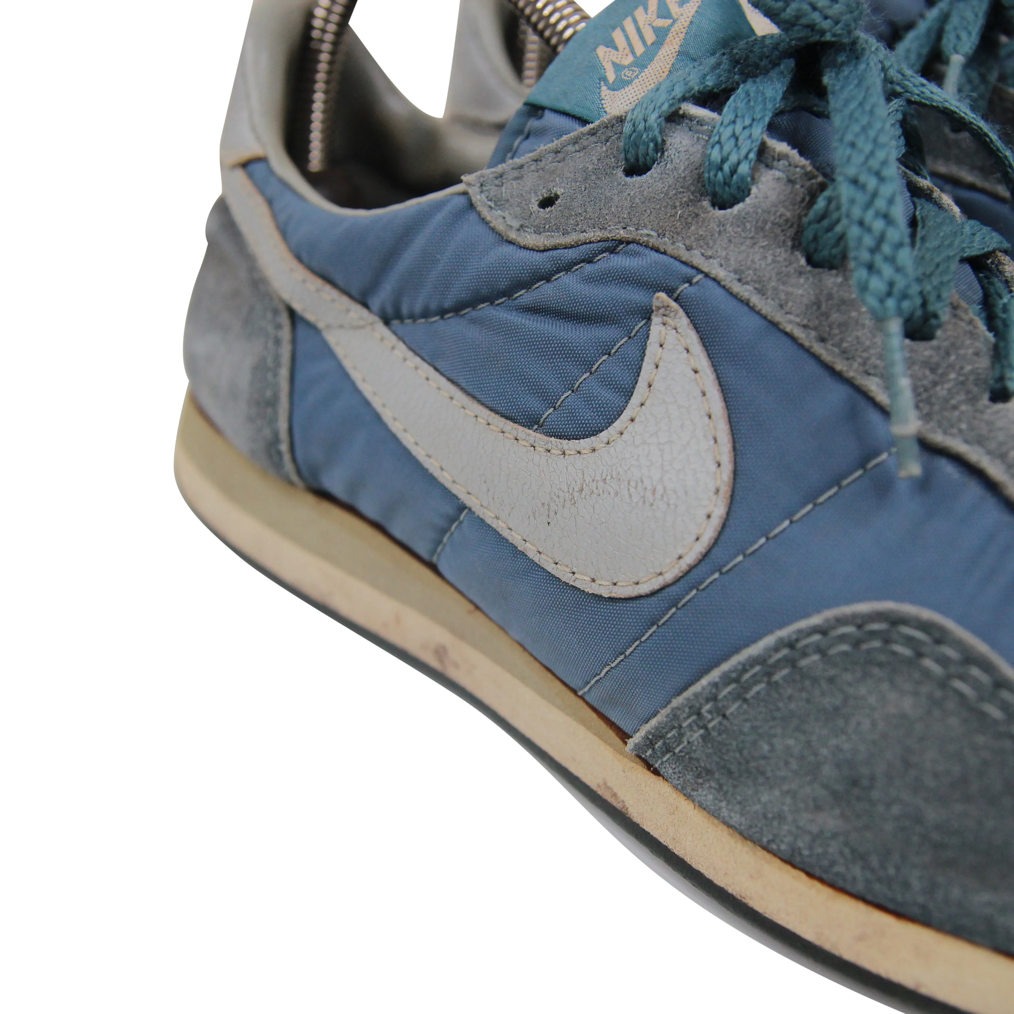 Vintage 1983 Nike Sneakers - 8.5