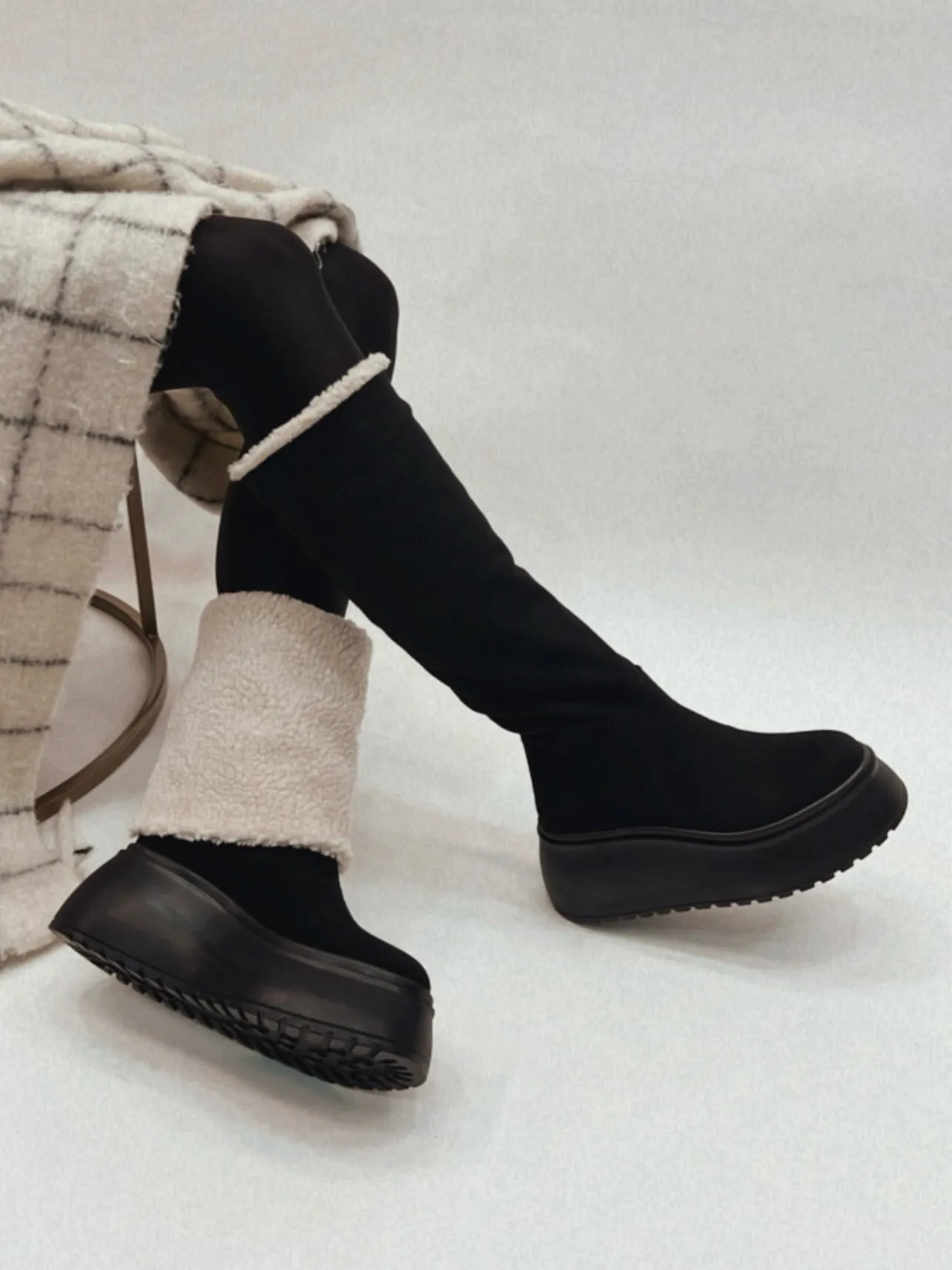 (Winter BIG SALE💥)Comfortable and versatile mid-calf fur boots