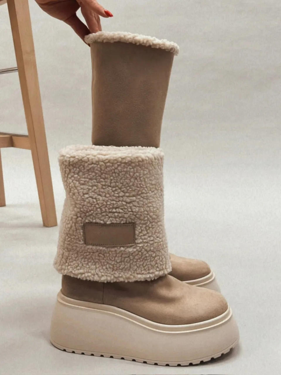 (Winter BIG SALE💥)Comfortable and versatile mid-calf fur boots