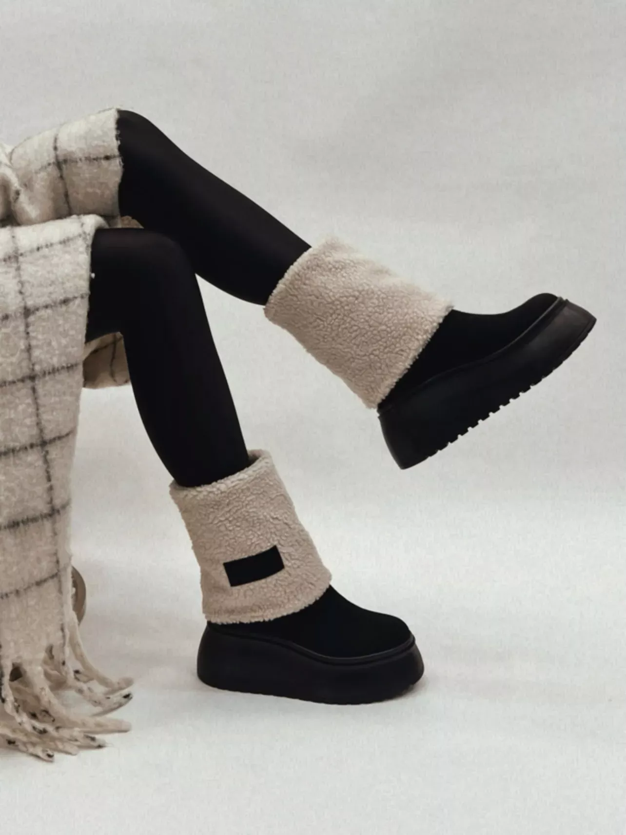 (Winter BIG SALE💥)Comfortable and versatile mid-calf fur boots